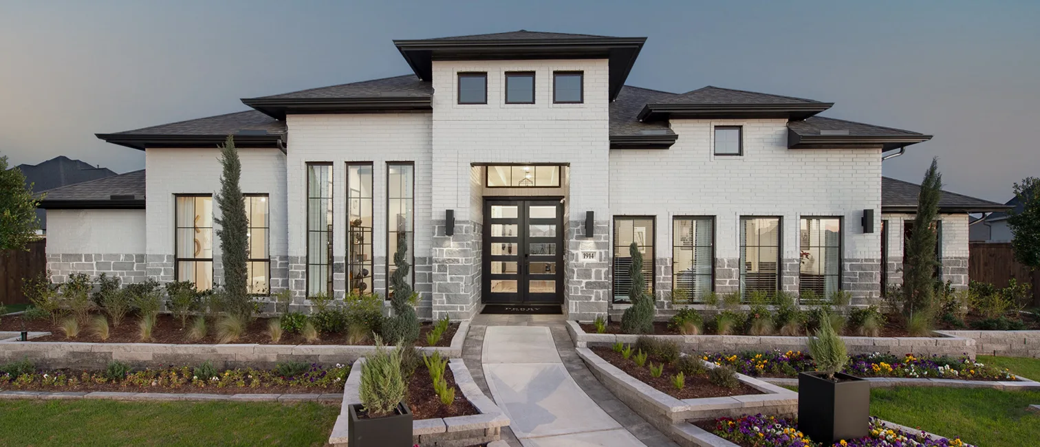 Beautiful Houston suburban home with Perry Homes quality construction